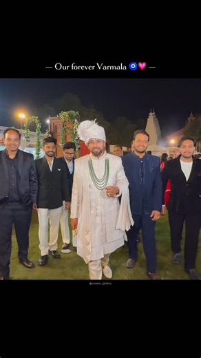 Deepak & Nidhi | Wedding Vows on Instagram: "Thats how Dream varmala looks like ❤️🧿✨ Shot & Edits: @coolpix._gallery DM or Email for work coolpix.galleryy@gmail.com [Varmala, Love, Dreamy, Couples] #couple #wedding #photography #reels #instagram couple love Instagram coolpix photography"