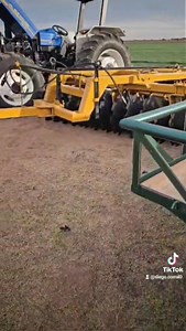 🍀 EVENTO #15 🍀 📅Martes 25 de Febrero. 🎟️$170 Lista: https://www.agricolasdesonora.com/evento15 💥🔊2do Pre-Srt $30MIL Martes 18 de Febrero. Sólo para # líquidados. 🥇TRACTOR NEW HOLLAND 6610 4X4 2025 CERO HORAS. 💥 Al pagar en 24 hrs o menos, de ser el Afortunado del Tractor, Bono de: CAMIONETA F150 4X4 ➕ REMOLQUE CAMA BAJA DEL NORTE NUEVO DE PAQUETE. (ENVÍO INCLUÍDO) 💥 Al comprar 2 o más 🎟️ de ser el Afortunado del Tractor, Bono de: RASTRA DE 24 DISCOS NUEVA. Atte. DIEGO CORRAL 📲64210982