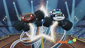 Totally stunt-tastic! | Nickelodeon Family