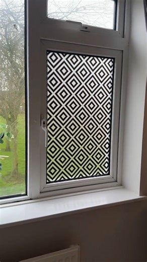 This window film gives you extra privacy and extra style 😲👏 | UNILAD Tech