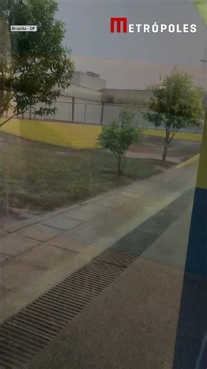 Chuva de granizo surpreende alunos durante saída escolar em São Sebastião