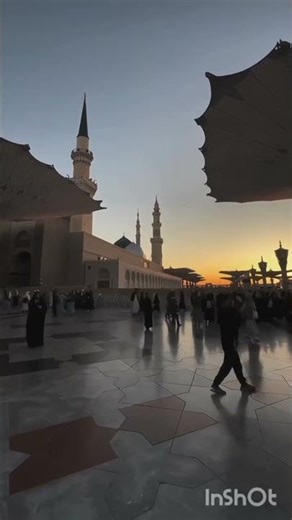 Aye Kash Main Ban Jau Madine Ka Musafir❤️🕌👳🤲🥰❤️#99namesofallah #madina #video #vairal #shorts #video