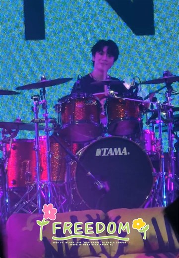 FT ISLAND - FREEDOM 💛🔥 2025 FT ISLAND LIVE 'MAD HAPPY' in KUALA LUMPUR 🇲🇾 20251115 MEGA STAR ARENA KL #FTISLAND #MADHAPPYTOUR #FTISLANDINKL #PRIMADONNAS #CKStarMY