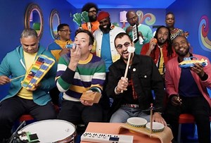 Jimmy Fallon y Ringo Star se unen para cantar y tocar ‘Yellow Submarine’