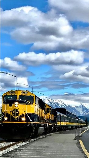 Majestic Alaska: Coastal Classic Train Experience from Anchorage to Seward | Short