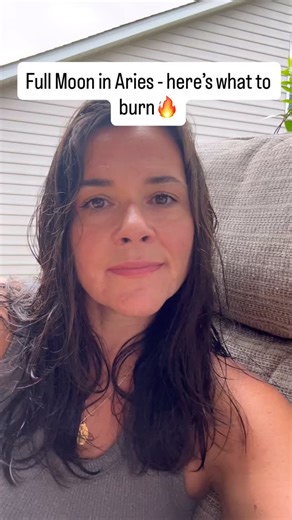 Sometimes our minds loop on what’s not working. The Soul Writing Practice helps you drop into your body and access deeper wisdom. 🪶 Step 1: Write what feels heavy or unclear. 🔥 Step 2: Let it go (burn it, release it). 🌹 Step 3: Feel abundance and gratitude in your body. 💫 Step 4: Write what you’re calling in like it’s already happening and let that inform your actions moving forward. It’s simple and rooted — and it only takes 7 minutes. You can try it today — it’s inside my free Soul Start G