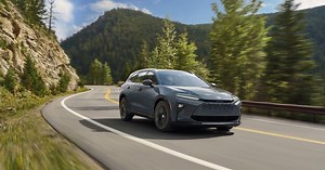 2025 Toyota Crown Signia Hands-On Preview: Arrivederci, Venza