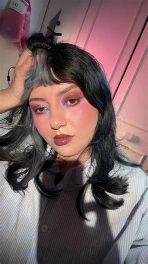 Colorful Grunge Makeup: Bold Dark Grunge Look Tutorial