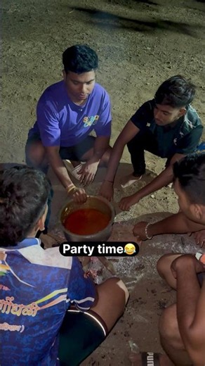 Party time😂😂हमारे यहा ऐसाही होता है🤪#prasadtole #comedy #trending #funny #shorts
