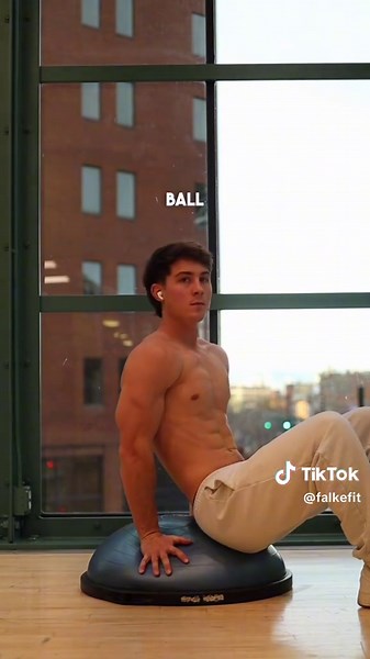 Effective Abdominal Workouts Using a Stability Ball