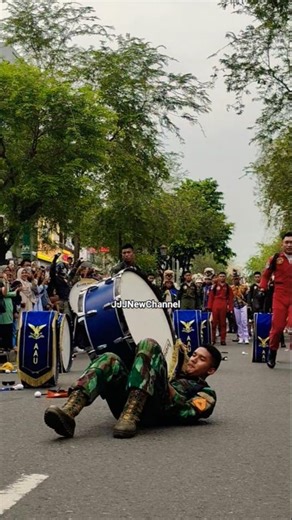 Luar Biasa 🔥 Taruna Ganteng AAU Akademi Angkatan Udara #drumband #aau