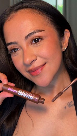 Brown Eyed Girl Mascara Match: Benefit BADgal BANG! Rebel Brown