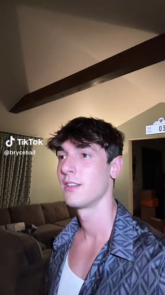 and this kids… is how i met your mother