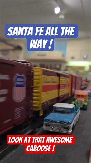 Santa Fe GP20 on the club layout ! #lionel #train #modelrailroad