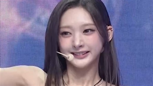 劳模新女团【HITGS】打歌《CHARIZZMA》舞台 250724超高清4K现场