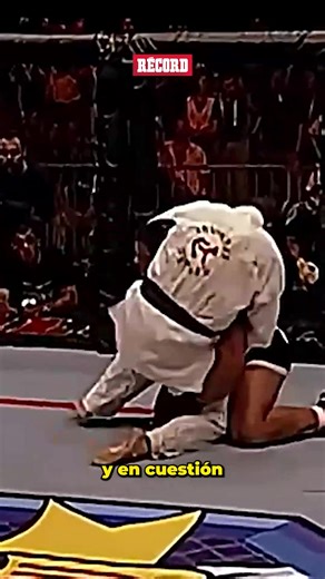 ¿SABÍAS ESTO SOBRE ‘THE SMASHING MACHINE? 😱🔥 La Roca Dwayne Johnson y Emily Blunt llegan a la pantalla grande con La Máquina, la historia de Mark Kerr, una leyenda que marcó los inicios de la UFC. Estreno este 9 de octubre en cines. #LaMáquina @diamondfilmsmex | RÉCORD México