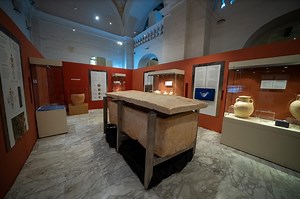 Sarcophagus from Phoenician age discovered after three hundred years