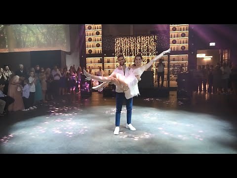 Latin Wedding Dance - BEST SHOW - Elinor & Dvir - Salsa, Bachata, Reggaetón, Conga