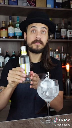 Cómo Preparar un Gin Tonic Clásico en Casa
