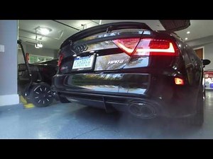 2015 Audi RS7 cold start - Akrapovic Evolution Line Titanium Exhaust start up sound