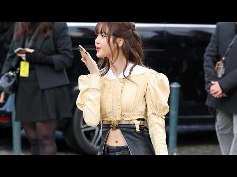 Lisa ST0LE the Spotlight, Radiating Royal Elegance at Louis Vuitton AW26 Show