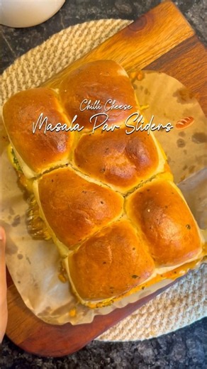 Chilli Cheese Masala Pav Sliders | Dr. Oetker India