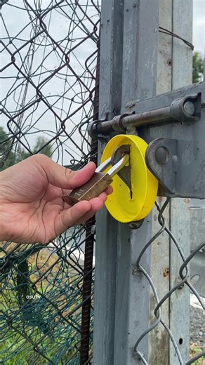 Cách bảo vệ ổ khoá ngoài trời đơn giản và hiệu quả