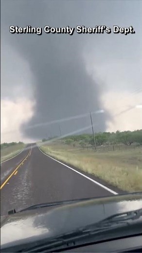 Tornado in Texas caught on camera by sheriff in Sterling County