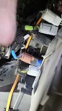 Replacing cabin air filter in 2024 F-350