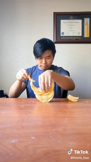 Pringles Challenge: Creating a Perfect Circle with Snacks