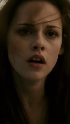 Bella fell for Edward, literally 😭 #newmoon