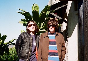 Cosmonauts share video and announce European tour • WithGuitars