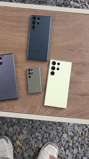 1.5M views · 18K reactions | Samsung screen technology display. Did you see where the phone was in the first three #shorts | Subzoon | Facebook