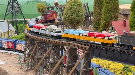 A trio of trestles (with very little else in common 😅) #usgardenrailroads #gardenrailway #gardenrailroading #trainsinthegarden #gardenrailroad #gardenrailroading | Bay Area Garden Railway Society