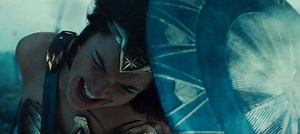 Wonder Woman : La première bande-annonce impressionnante ! Sortie en juin 2017 | Kinepolis France