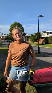 All Western Australian homeowners with an electricity above $250 may be eligible for a $5350 solar grant. Take this 30-second rebate check by clicking the "LEARN MORE" button below. | Solar Incentives - Western Australia