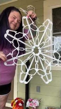 Easy DIY Snowflakes the possibilities are endless and it’s such a fun craft #snowflake #decor #diy