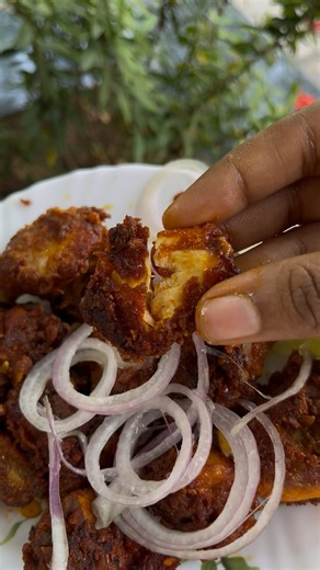 Tummy Tales | Useful Products | Story Teller on Instagram: "ഒരു വൺ വേ Lunch Box ലവ് സ്റ്റോറി! 😉🍗💖 That first bite of this chicken fry and suddenly… I’m back in school 🏫🥹 Lunch breaks, best friends, no worries — just happiness on a plate. Some loves never grow old ❤️ This Chicken fry is one of them. #lovestory #tummytales #story Share with your loved ones🍗✨ ഇതുപോലുള്ള മറക്കാൻ പറ്റാത്ത കഥകൾ നിങ്ങൾക്കും ഉണ്ടോ? 🫶🏻"