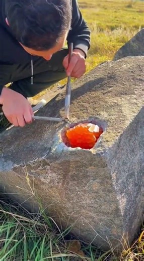 Incredible Mineral Finds 🌟✨ Discover Rare Gems Today #minerals #gemstones #rockhunting