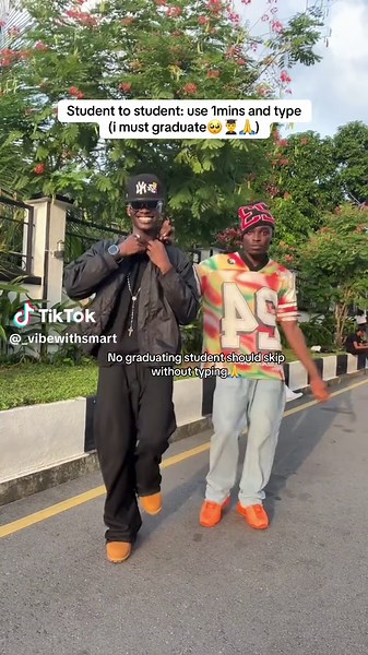 Essential Tips for University Graduation Success