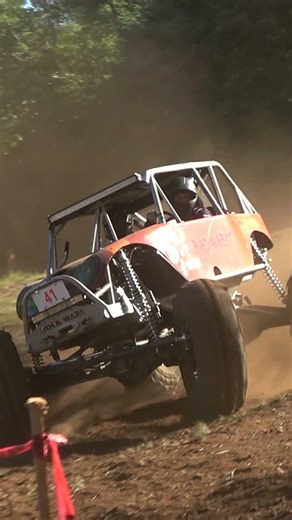 JUSTIN HARRISON vs TWISTED TREES Obstacle Course