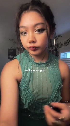 Transforming My Prom Look: Confidence Boost in a Vintage Dress