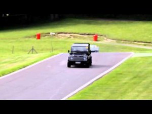 Alive Tuning Td5 Defender at Cadwell Park