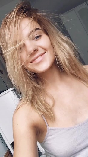 Glow Up Makeup Tutorial for a Fashionable Look