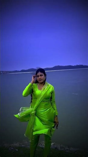 Tomay Ami python pari Baji