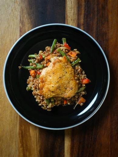 Baked Chicken Thighs with Buckwheat and Vegetables Recipe
