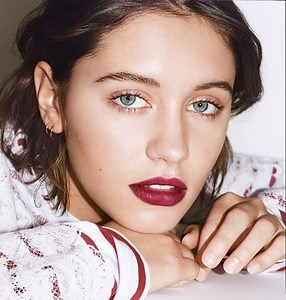 Burberry Beauty Spring 2017 (Burberry)