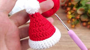 423K views · 6.4K reactions | wow.. merry christmas.!! A great idea to decorate your Christmas trees. let's learn together . #crochet #knitting | Nurgül İle El Sanatları | Facebook