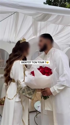 Invitation digitale disponible sur commande 💌 N’hésitez pas à me contacter pour plus d’informations Instagram : zyra_creatiion Snapchat : zyra_crration #weddingtok #foryoupage❤️❤️ #mariage #fairepartmariage #invitationdigital