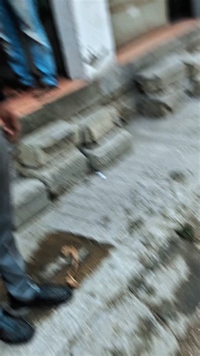 Bike washing made super easy 🚲💦 Heavy-duty bike washer with double battery — high-pressure water output for powerful cleaning. Cleans your full bike using very less water 💧 Easy to use, portable, and perfect for home use — no fixed pipeline needed. Strong build, smooth working, and very reasonable price. 💰 Price: ₹999 only ⚠️ Limited stock available — first come, first served 📩 DM to book now 📸 Admin Instagram ID: @ibrahim_videos7 📞 Phone: 7975453829 #BikeWasher #HighPressureClean #BikeCa